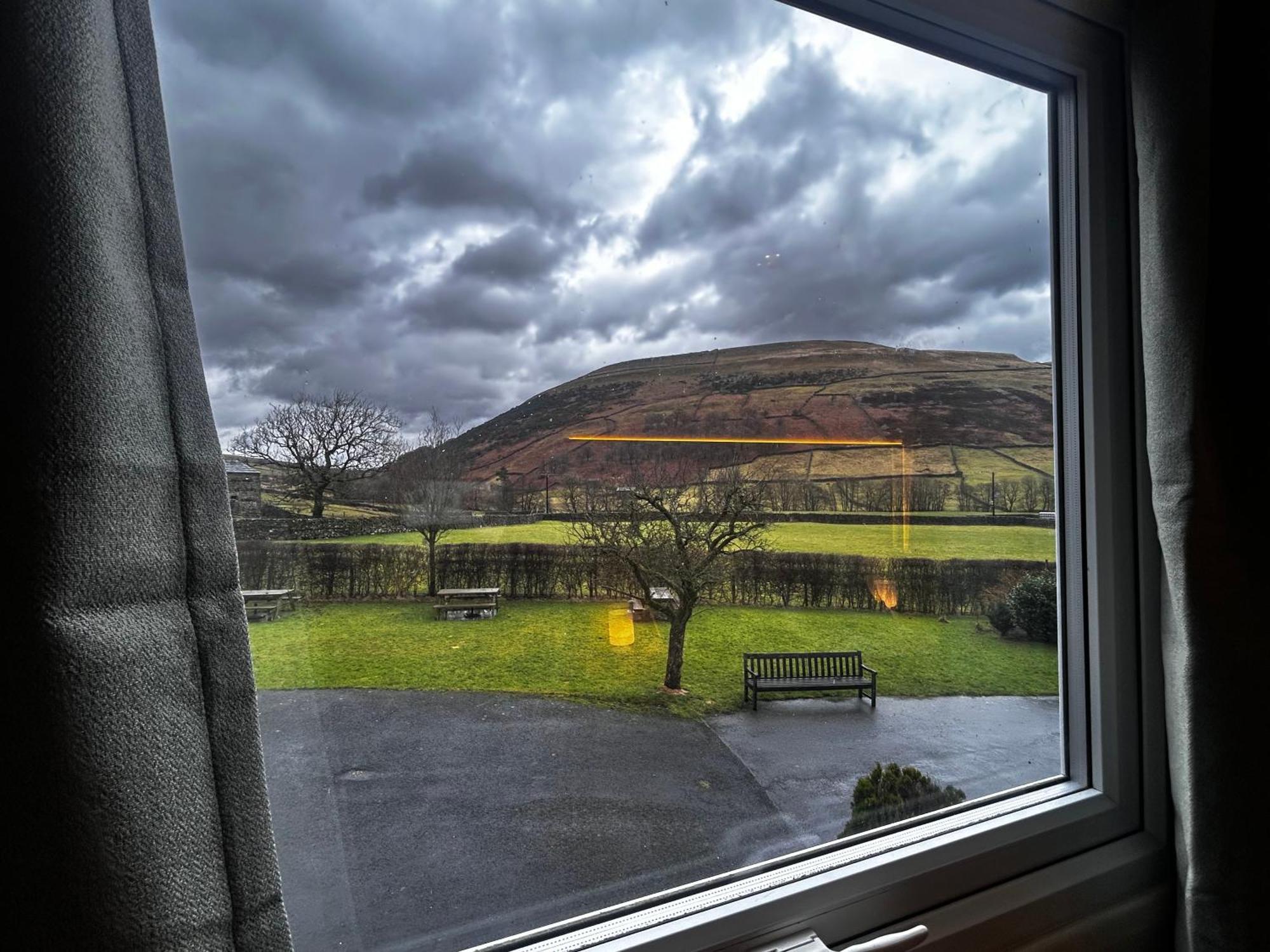 Kearton Guest House Thwaite Exteriör bild