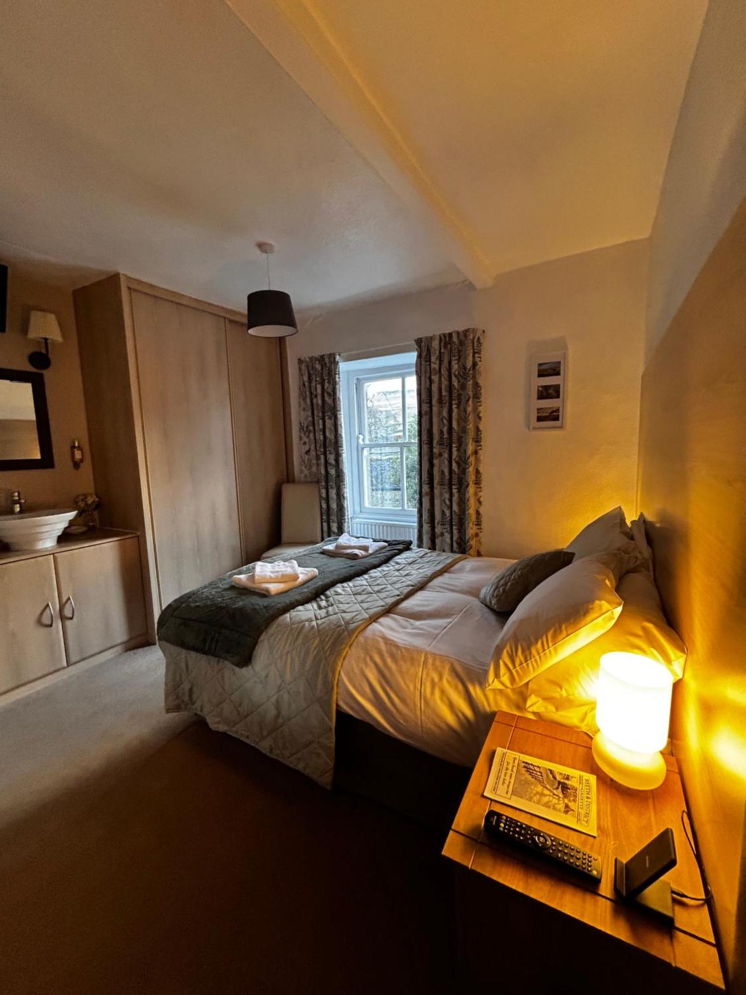 Kearton Guest House Thwaite Exteriör bild